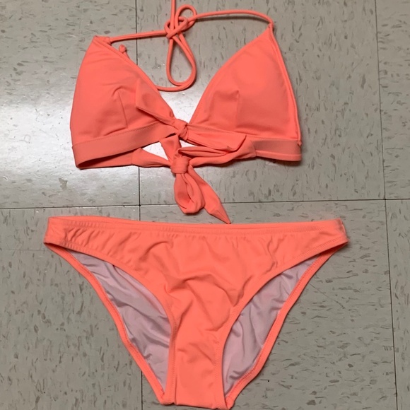 Victoria's Secret Swim Suit - Picture 1 of 5